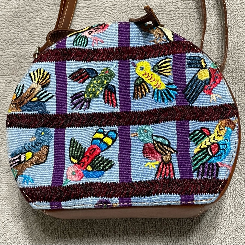 Embroidered Tropical Bird Design Crossbody Shoulder Handbag Nature Folk Art